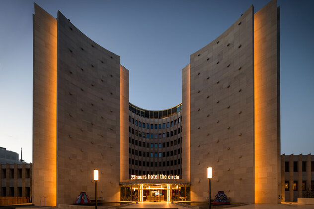 Metallbau für modernes Hotel in Köln